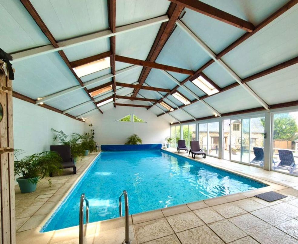 Magnificent 18Th Century, 5 Star Luxury Spa Melleray-la-Vallée Extérieur photo
